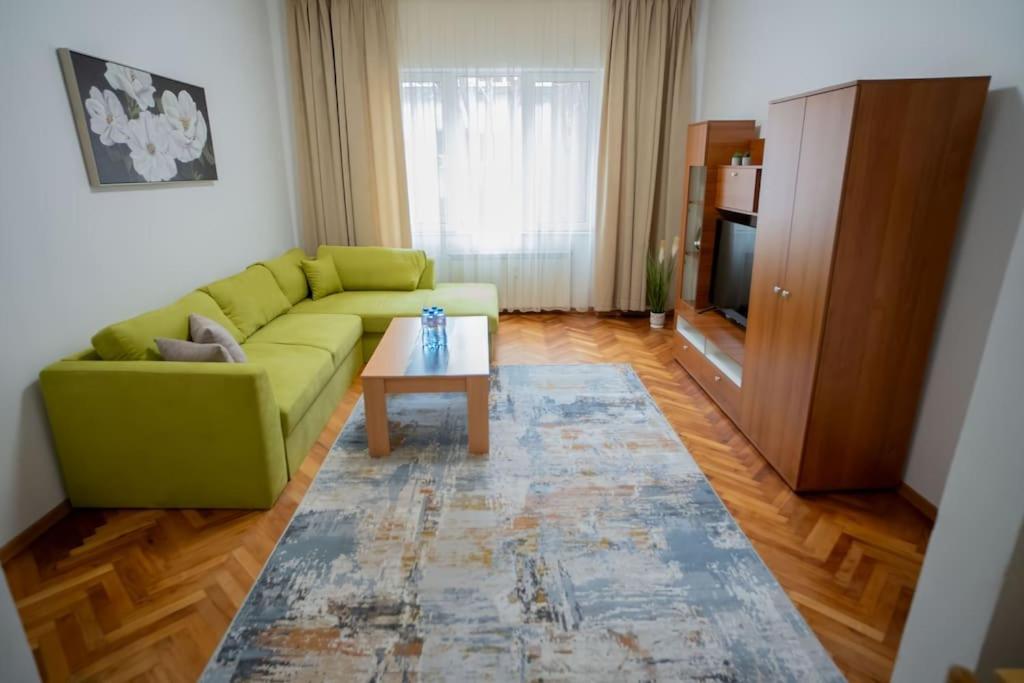 The Green Apartment In The Heart Of Old Sofia 1Bdr Buitenkant foto